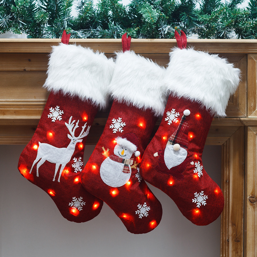 Christmas Stocking Hanging - Vớ Giáng Sinh Có Đèn Led