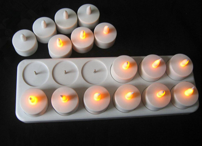 Set of 12 Rechargeable LED Can - đánh giá và giá Holiday Candle Set